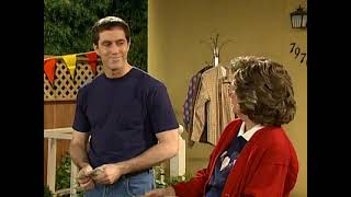 MADtv  Lorraine: Yard Sale #2