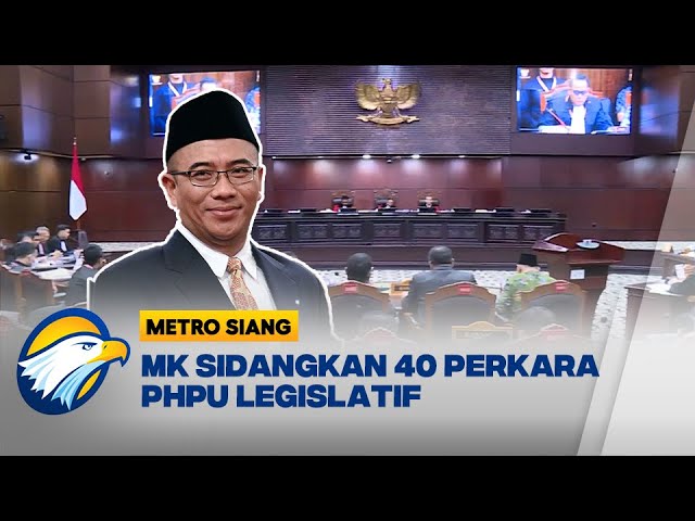 MK Menggelar Sidang Pembacaan 40 Perkara PHPU Legislatif class=