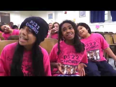 PS22 Chorus "PEOPLE LOVING PEOPLE" Garth Brooks