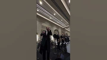Volvy Rosenberg with Mendy Hershkowitz Band