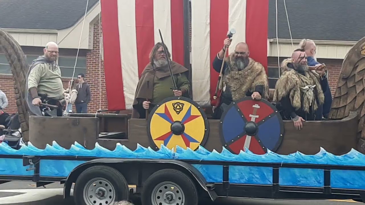 The mule day parade in Columbia Tennessee. YouTube