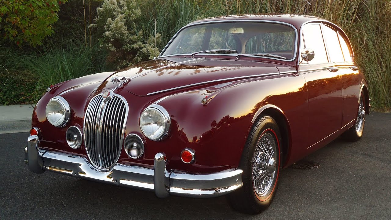 Jaguar Mark 2 Racing