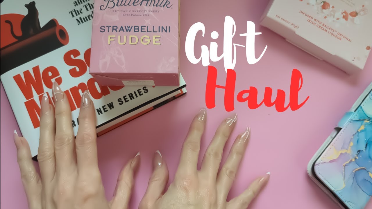 ASMR | Christmas Gift Haul - Tapping and Rambles 🎁 (2024 edition)