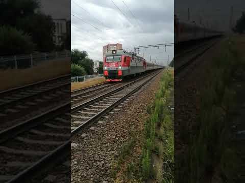 Электровоз ЭП1М 731