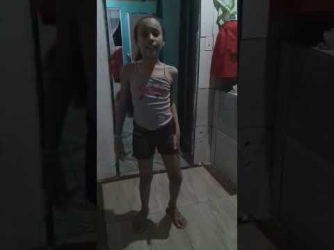 minha prima dançando no youtube