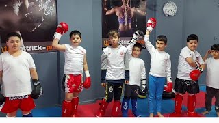 kickboks çocuklar (kick boxing kids)