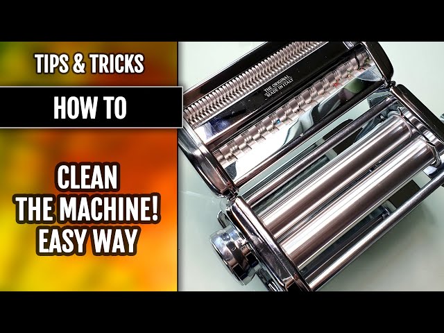 Cleaning the pasta machine in less than 5 minutes - Tutorial [Sub]