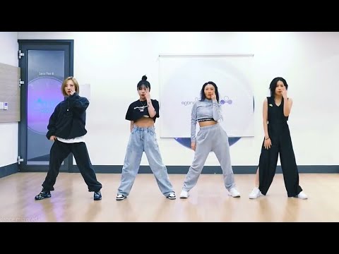 [MAMAMOO - AYA] dance practice mirrored