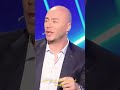 ليلى عبد لطيف مذيع يكشف حسابات تحويلها البنكي ١٥٠ الف دولار ليلى عبد لطيف