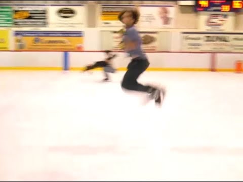 Extreme ice skating: fakie 900