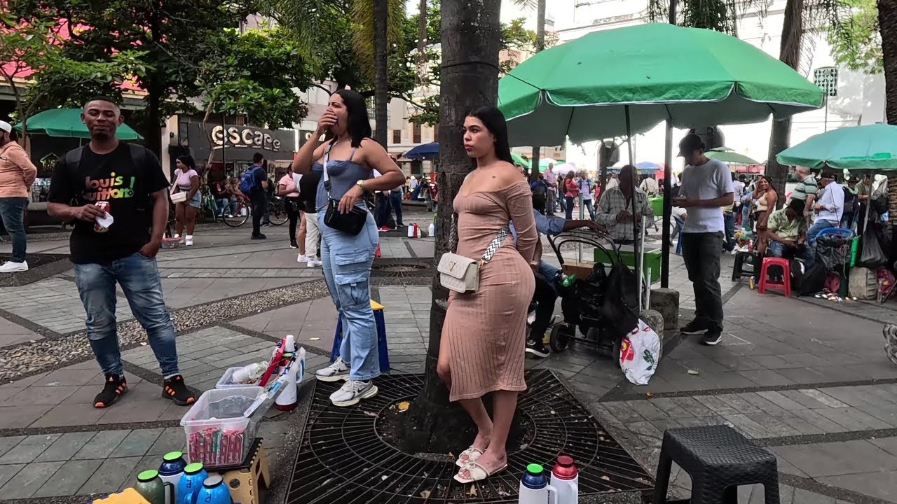 🇨🇴 Colombia's Most Loved City | MEDELLIN