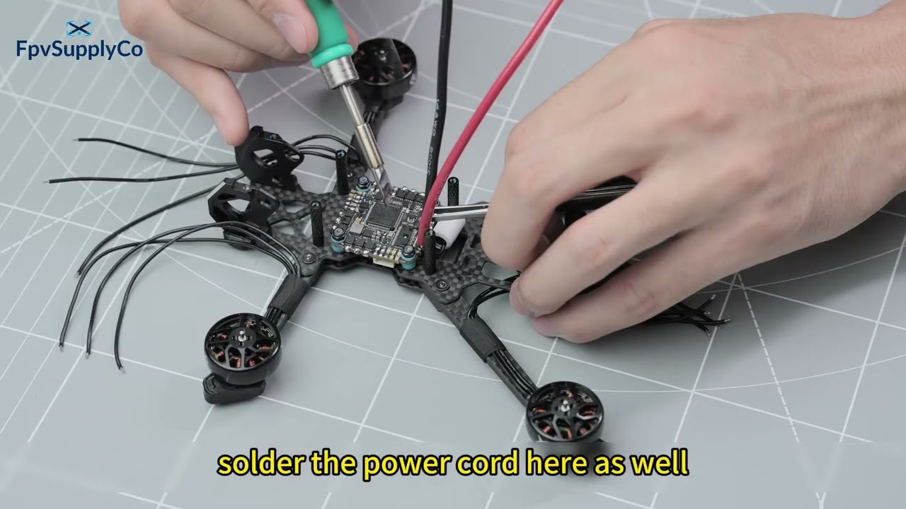 Miniatura del video sobre cómo construir un dron FPV
