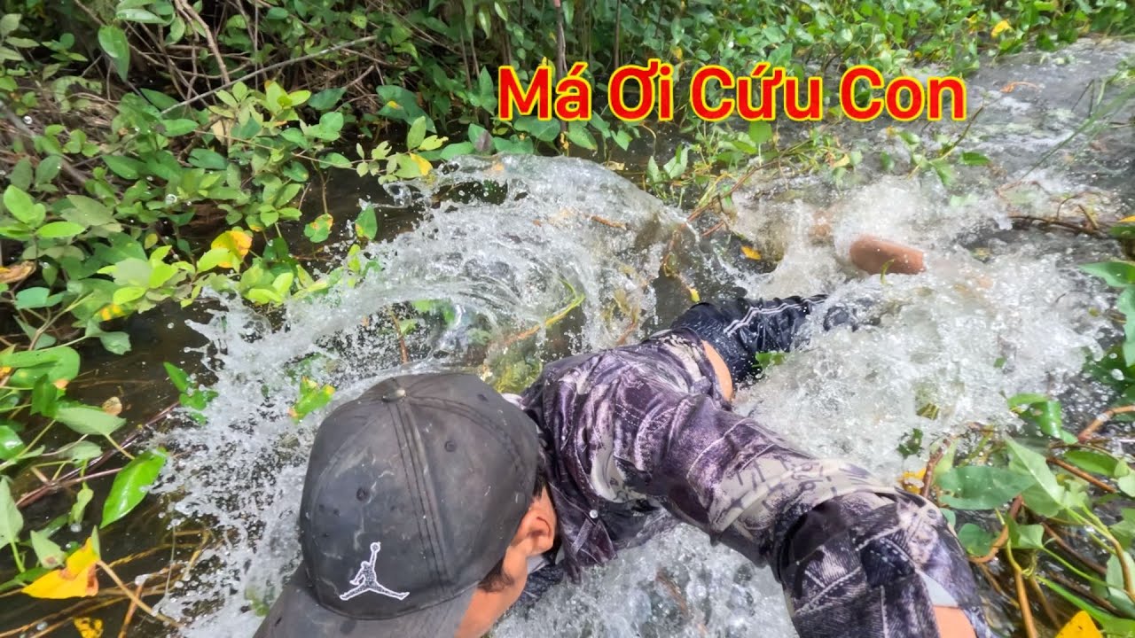 MÁ ƠI CỨU CON ĐI GIĂNG LƯỚI TRỘM GẶP PHẢI CẢNH NÀY QUÁ ĐỚN ĐAU