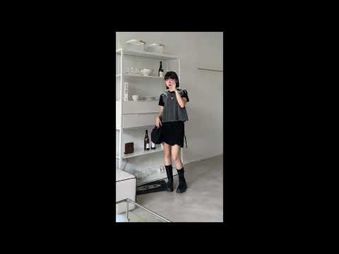 크리즈 스트링 미니 스커트(블랙) - 행자 모델