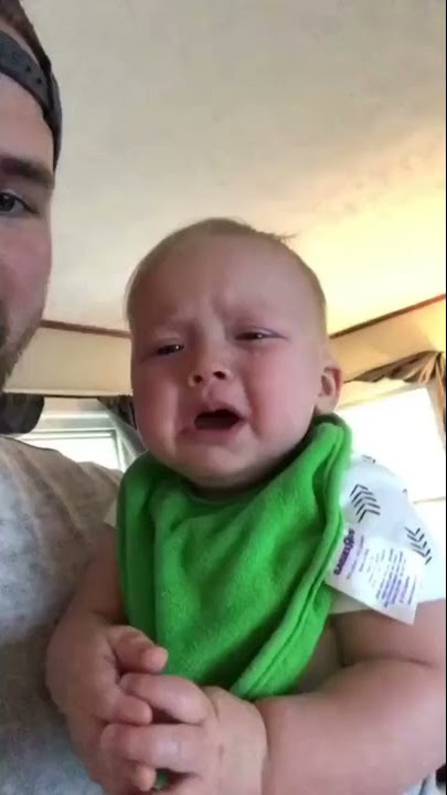 Baby is so cute😂 | baby crying Arrr... Drrr...