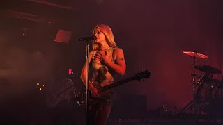 Wet Leg - Catch These Fists (Live) Las Vegas, NV 4-16-26