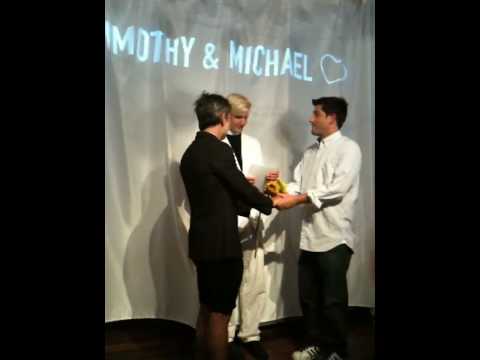 Michael Showalter gets married in NYC