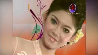 Ratna Antika - Jago Kluruk