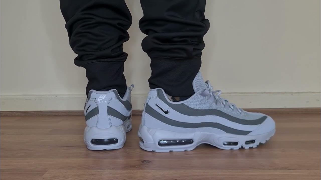NIKE AIR MAX 95 WOLF GREY ON FOOT - YouTube