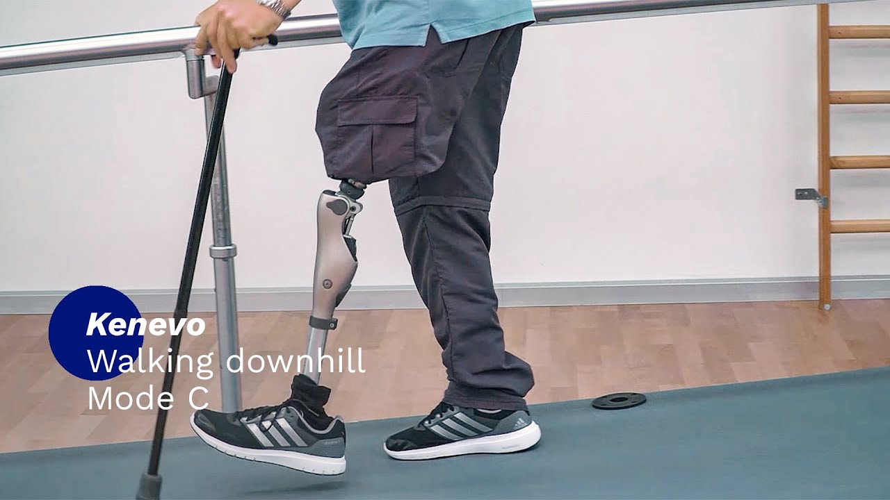 Kenevo: Walking downhill - Mode C | Ottobock