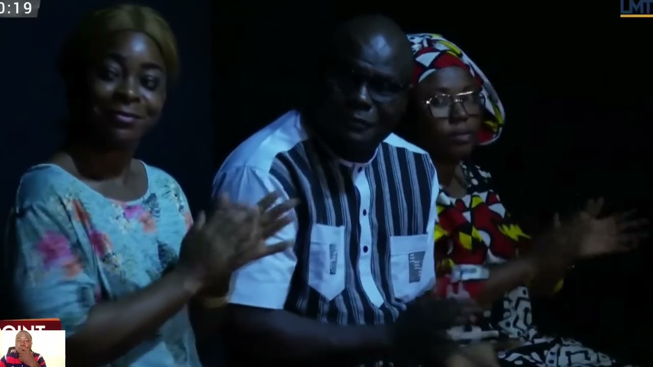 LEÇON DE VIE// APRES L' AVOIR HUMILIÉ PUBLIQUEMENT, ELLE REVIENT LUI DEMANDÉ PARDON  (Suite et fin)