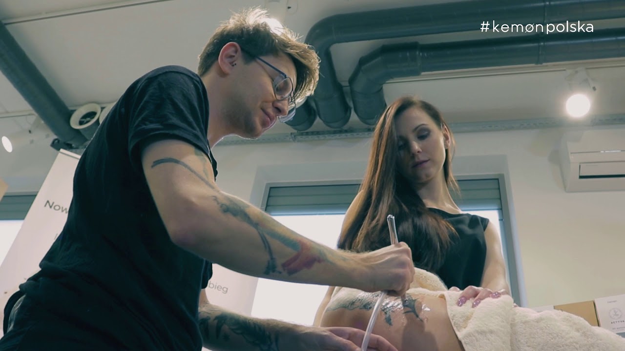 Odświeżanie koloru tatuażu z użyciem kosmetyków Actyva i koncentratora tlenu