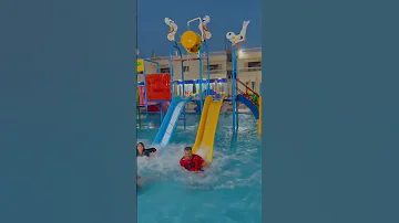 كواليس البسين الملاهي المائيه 