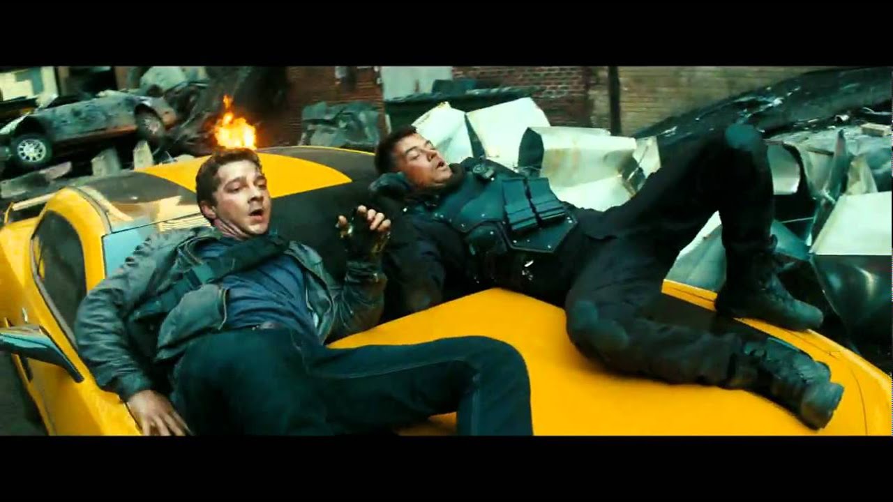 трансформеры 3: тёмная сторона луны фильм 2011. трансформеры 3: тёмная сторона луны (2011) шайа лабаф. оптимус прайм трансформеры 3 тёмная сторона луны. трансформеры 3 тёмная сторона луны фильм 2011 бамблби. трансформеры 3: тёмная сторона луны фильм 2011.