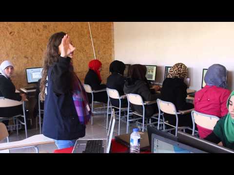 مدرسة السلام تودع وفد منظمة كرم