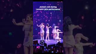 BLACKPINK Jennie's exit during Lovesick girls at Melbourne Day2 concert (She wasn’t feeling well)