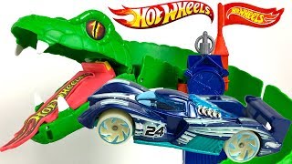 UNBOXING HOT WHEELS CITY COBRA CRUSH PLAYSET WITH LAUNCHER CAR AND A FUN COBRA WHICH OPENS ITS MOUTH by DisneyToysReview 3,233 views 4 years ago 15 minutes