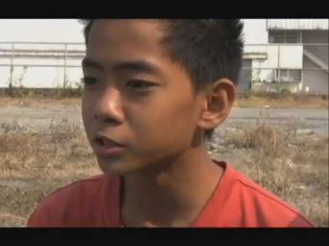 Football Video: Tondo boy has the world at his feet