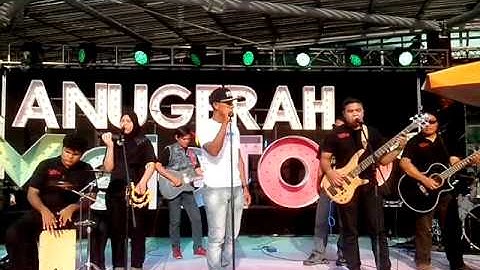 Rehearsal AME 15 Black & caliph buskers