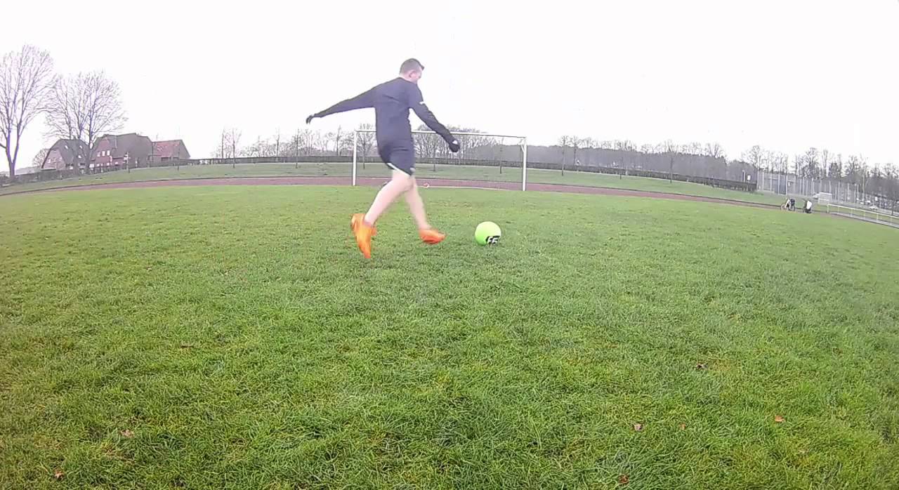 Hypervenom 2 Test // (Schuhtest/Part 01)