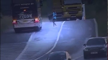 Video shows drivers in Northamptonshire heading WRONG WAY down M1 slip road to beat queue