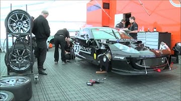 The Player Racing: A season in Ginetta Cars racing in the British Touring Car Series