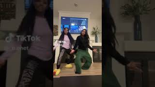 Benet, Debo & Nia Tiktok