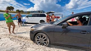 Saving Fans From The Soft Sand! screenshot 1