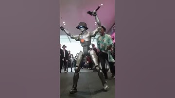 iShowSpeed Dances With A Robot.