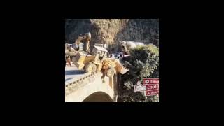 Famous EXTREME ACCIDENT WHEEL LOADER NEAR DEATH CAUGH ON CAMERA Wealth