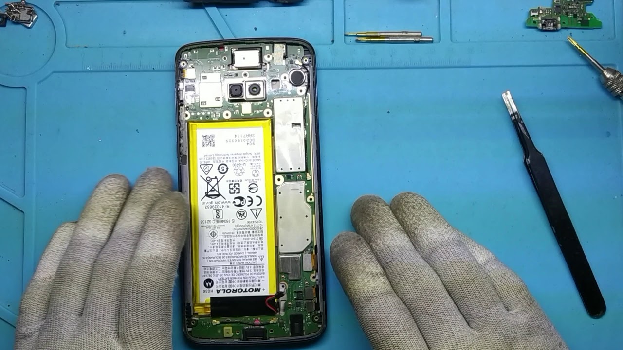 Motorola Moto G6 o G7 No Prende No Carga Triángulo Amarillo Se queda en el  Logo De Carga - YouTube