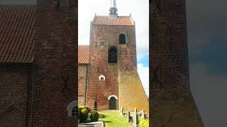 Die Eisenglocke Der Evangelisch Reformierten Kirche Von Groothusen, Ostfriesland
