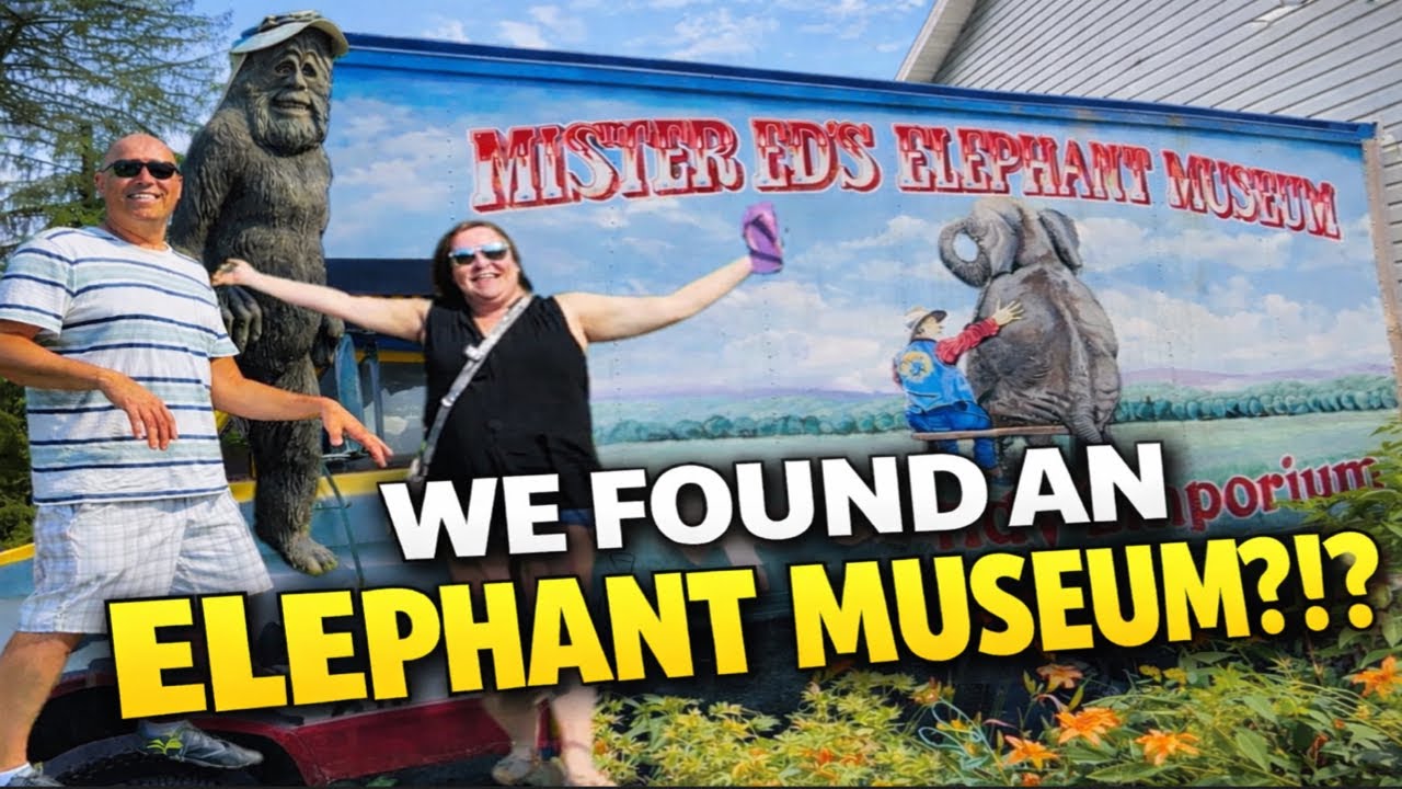 Mister Ed's Elephant Museum & Candy Emporium PENNSYLVANIA ROADSIDE