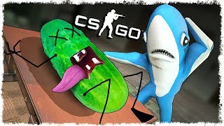 ОГУРЕЦ ТРОЛЛЬ vs АКУЛА МАНЬЯК МАНЬЯК В CS:GO!!!