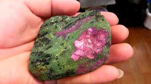 RUBY WITH ZOISITE