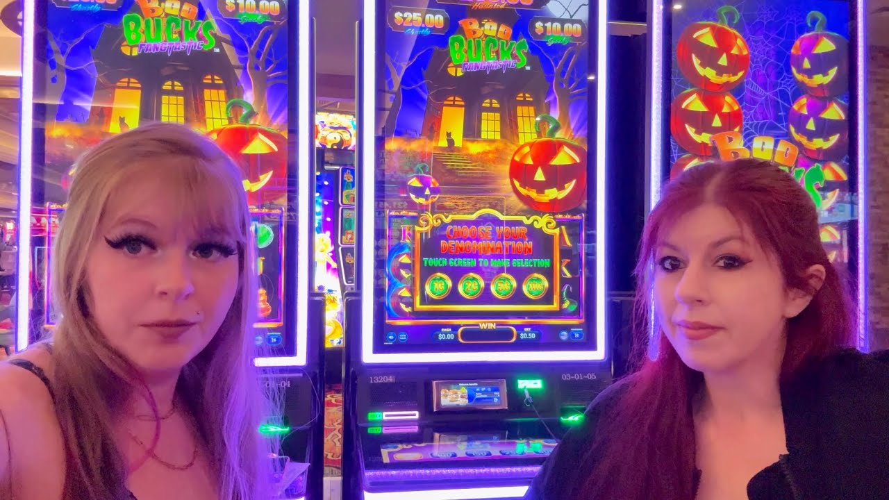 Popping Pumpkins on Boo Bucks Slot Machine! 