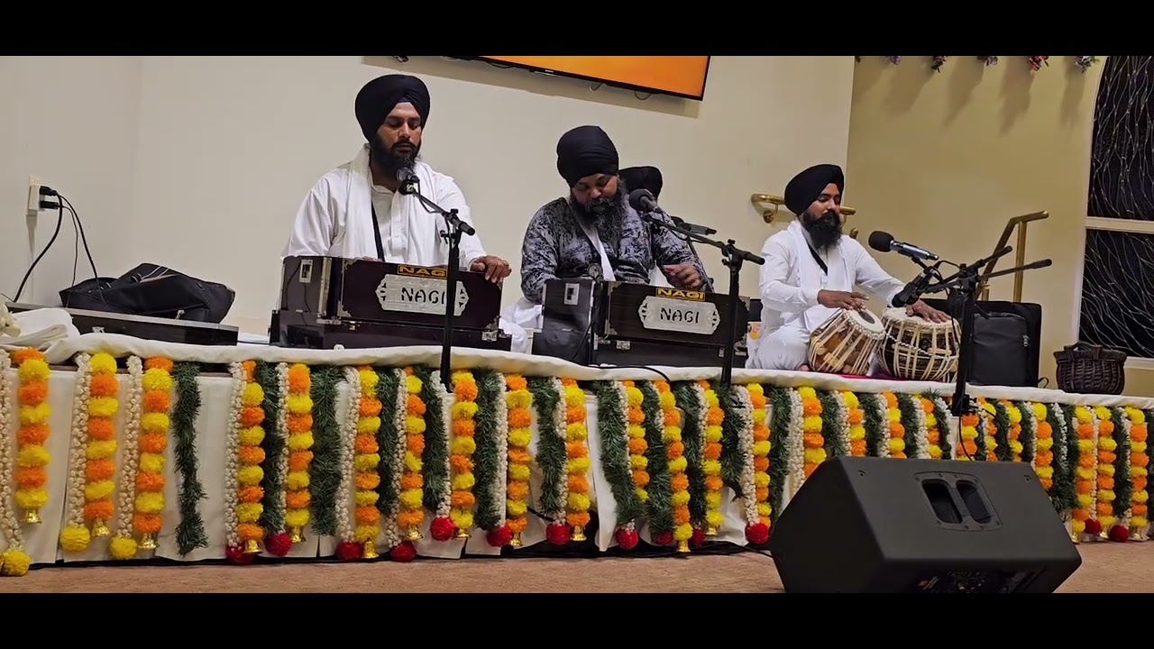 Simro Simar Sukh Pavo. Bhai Anatveer Singh ji Surenderjit Singh Satpal Singh Bhai Mohan Singh USA 