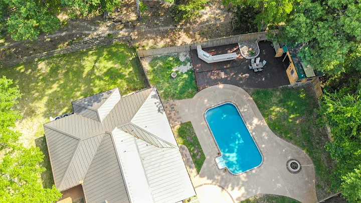 House with Acreage, Pool, Horse Barn in Tyler, TX-...