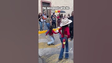 Thumbnail of Quebradita niña bailando@chelygutierrez560 #musicamexicana  #quebradita #bailes #viralvideo #