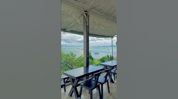 Một góc quán Bụi Romance Coffee tại Vũng Tàu view biển.